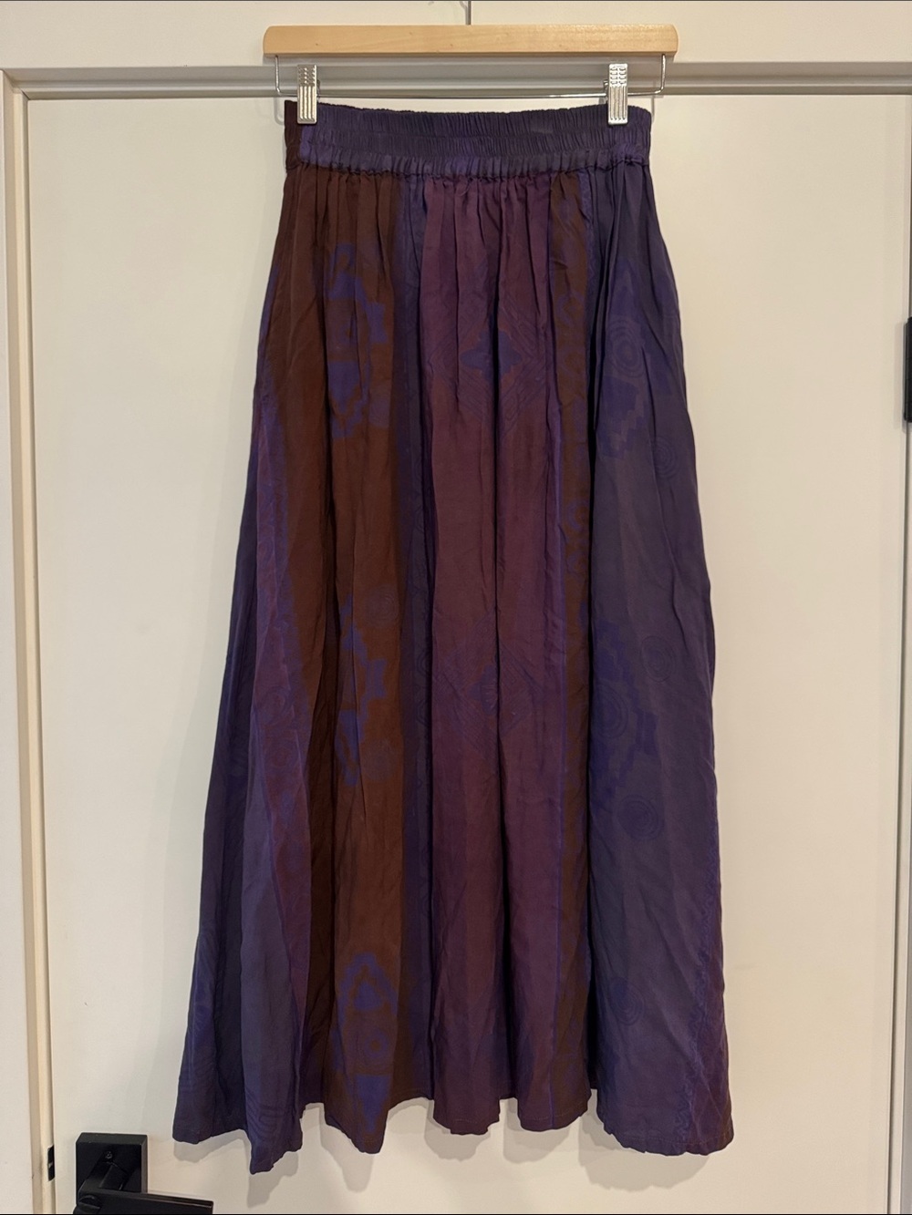 Vintage Jackeroos Polynesian Print  Maxi Skirt Size S/M